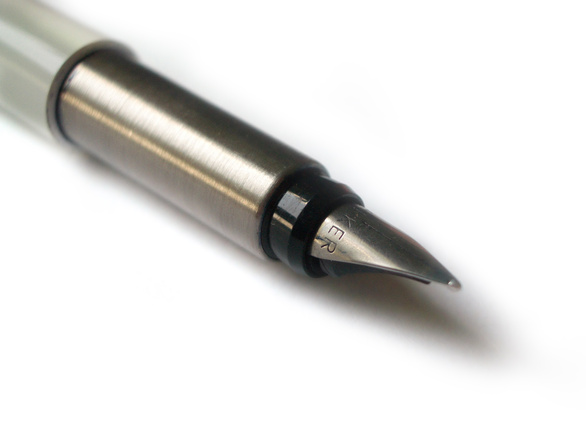 fountain-pen-1550677.jpg